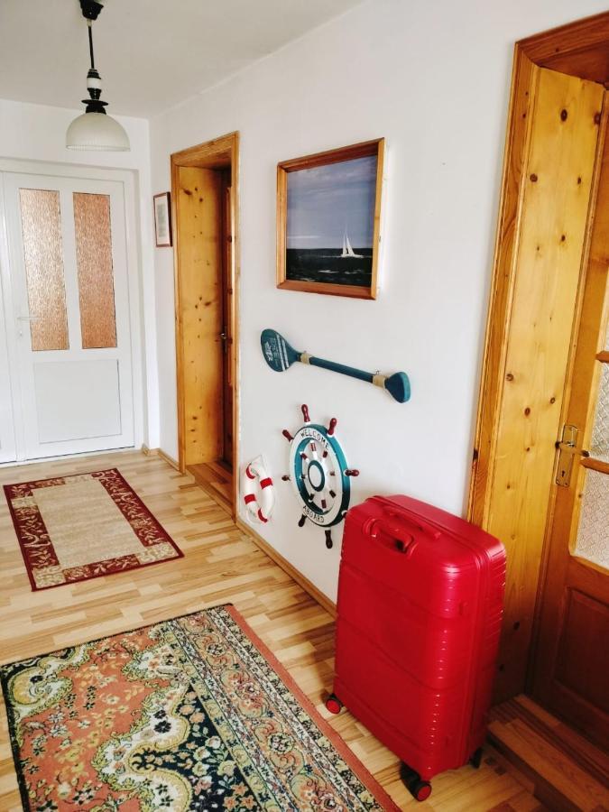 Apartament Vica Gura Humorului Bagian luar foto